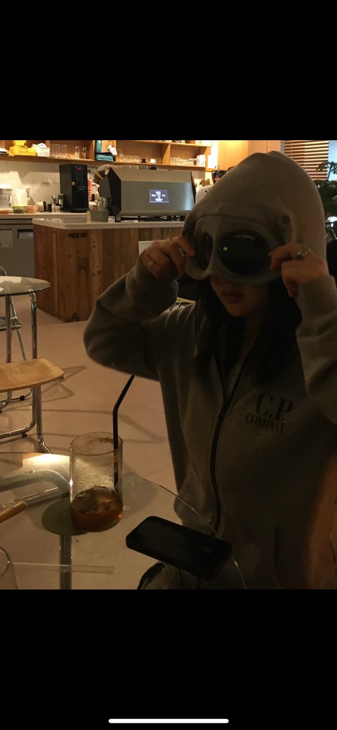 CPcompany 고글 로고 후드집업 상품이미지9