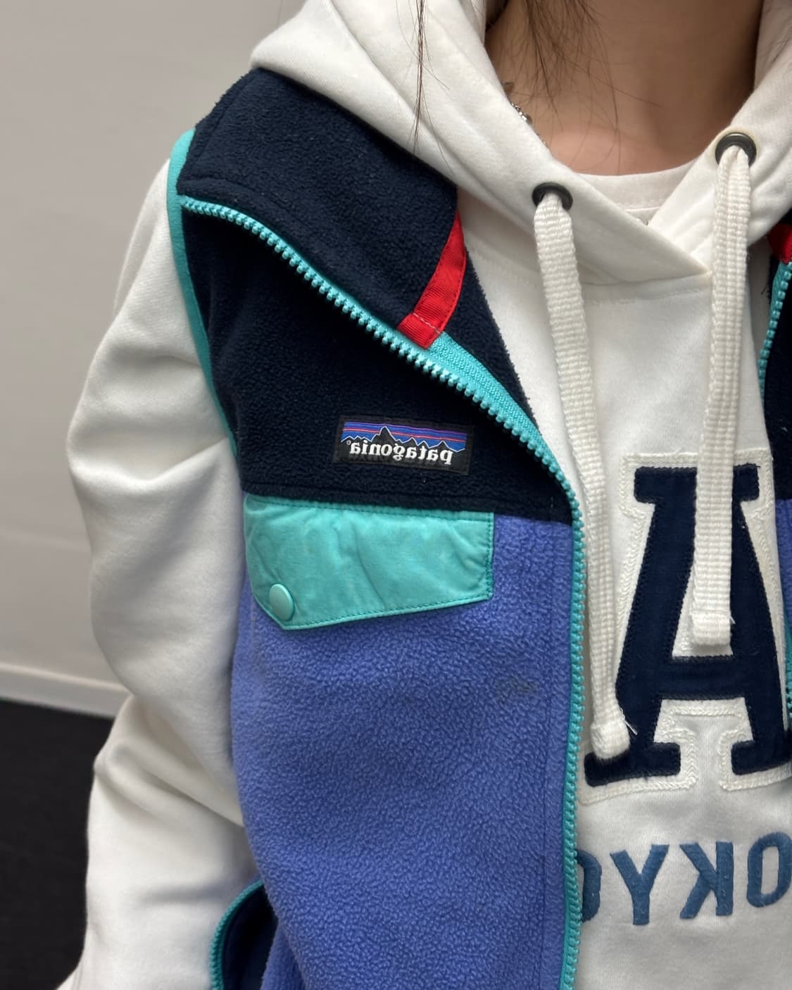 파타고니아 신칠라 후리스 베스트 상품이미지3