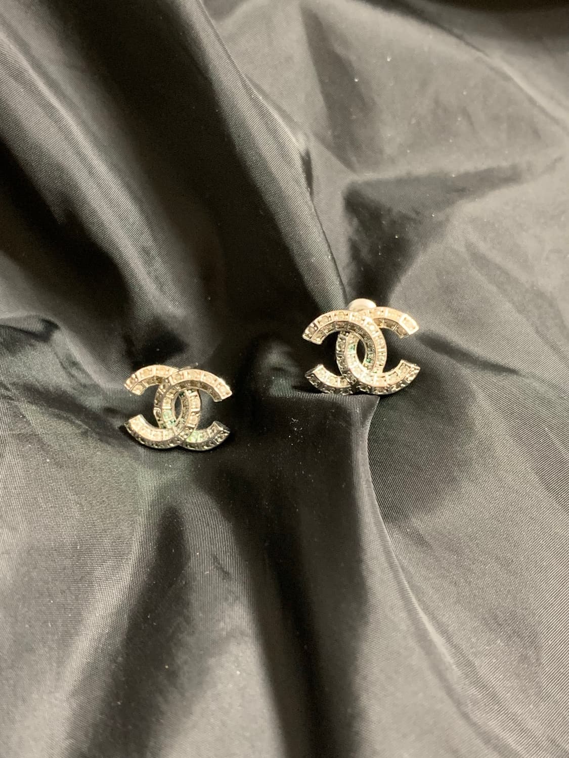 샤넬 업사이클링 귀걸이 상품이미지1