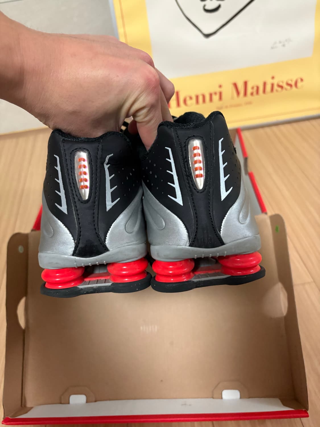 샥스r4 280 블랙앤메탈릭실버 상품이미지5