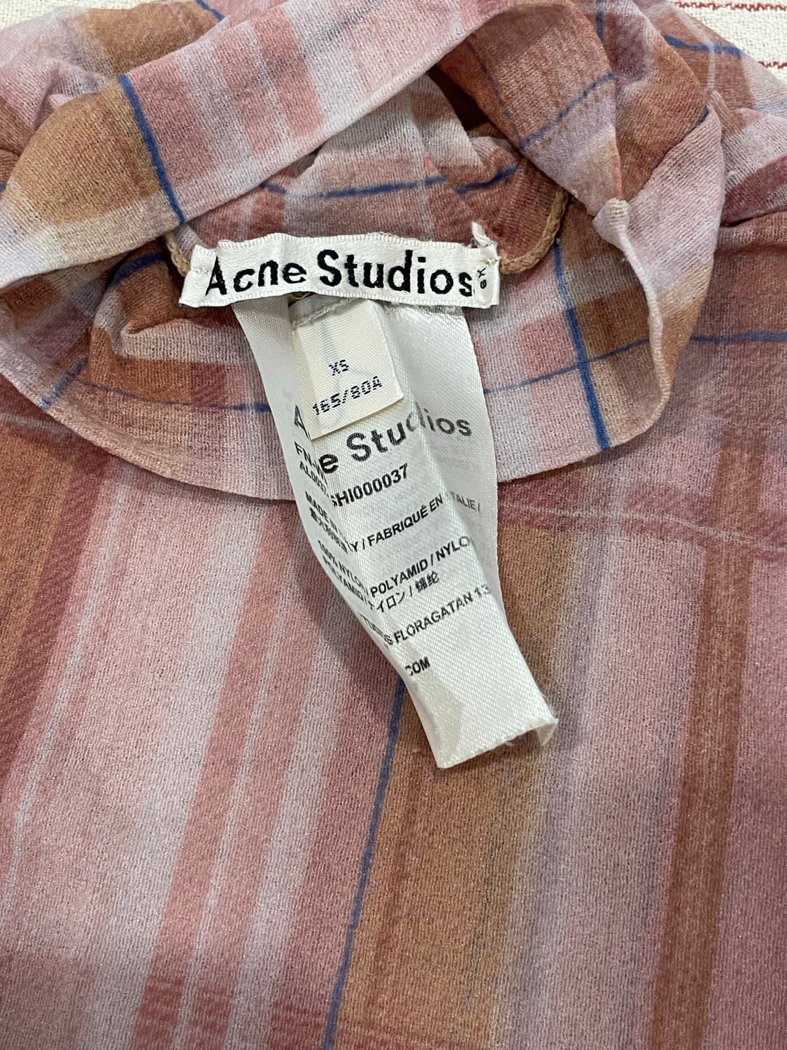 Acne Studios 터틀넥 쉬어 탑 상품이미지3