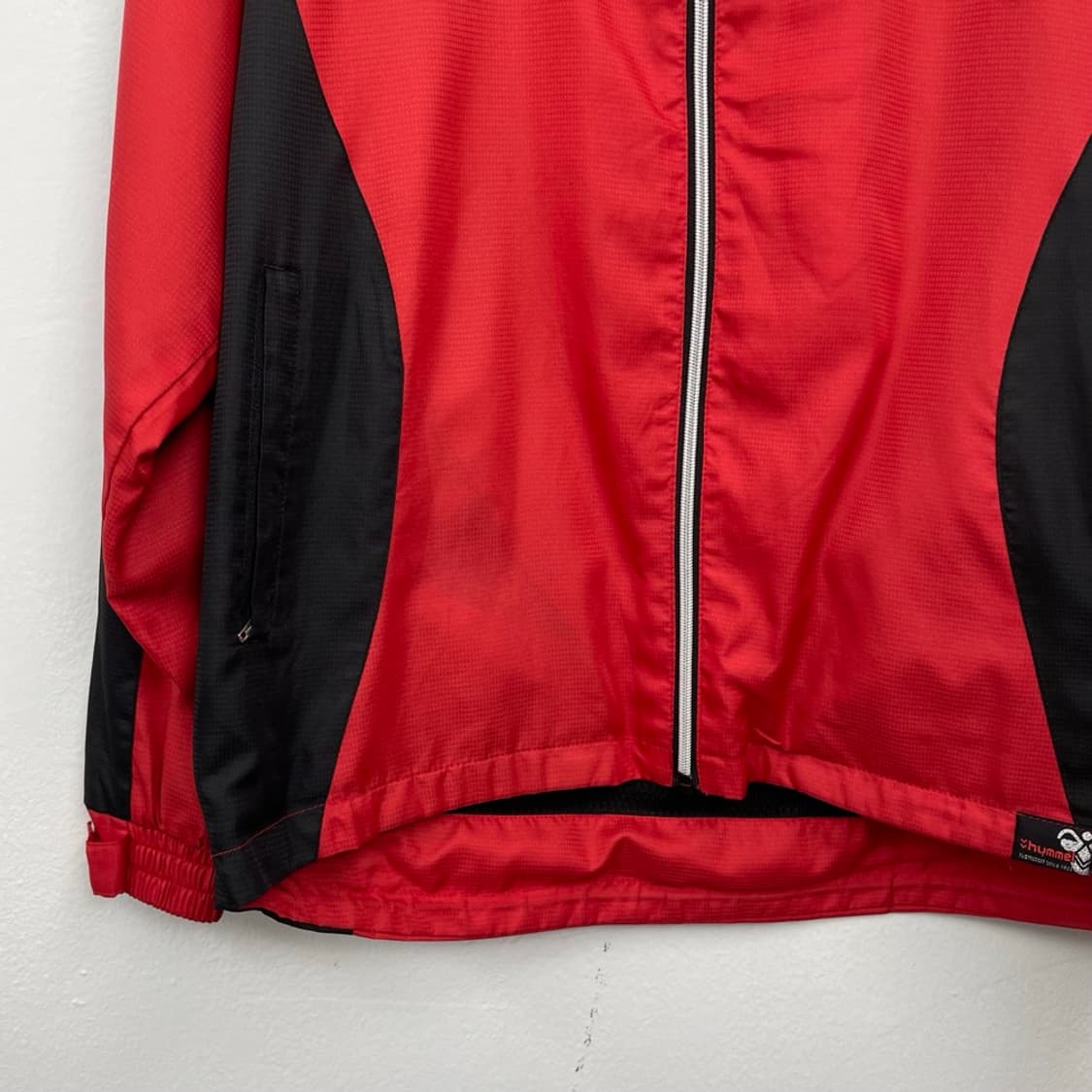 험멜 Hummel 레드 배색 트레이닝 바람막이 집업 XL 상품이미지6
