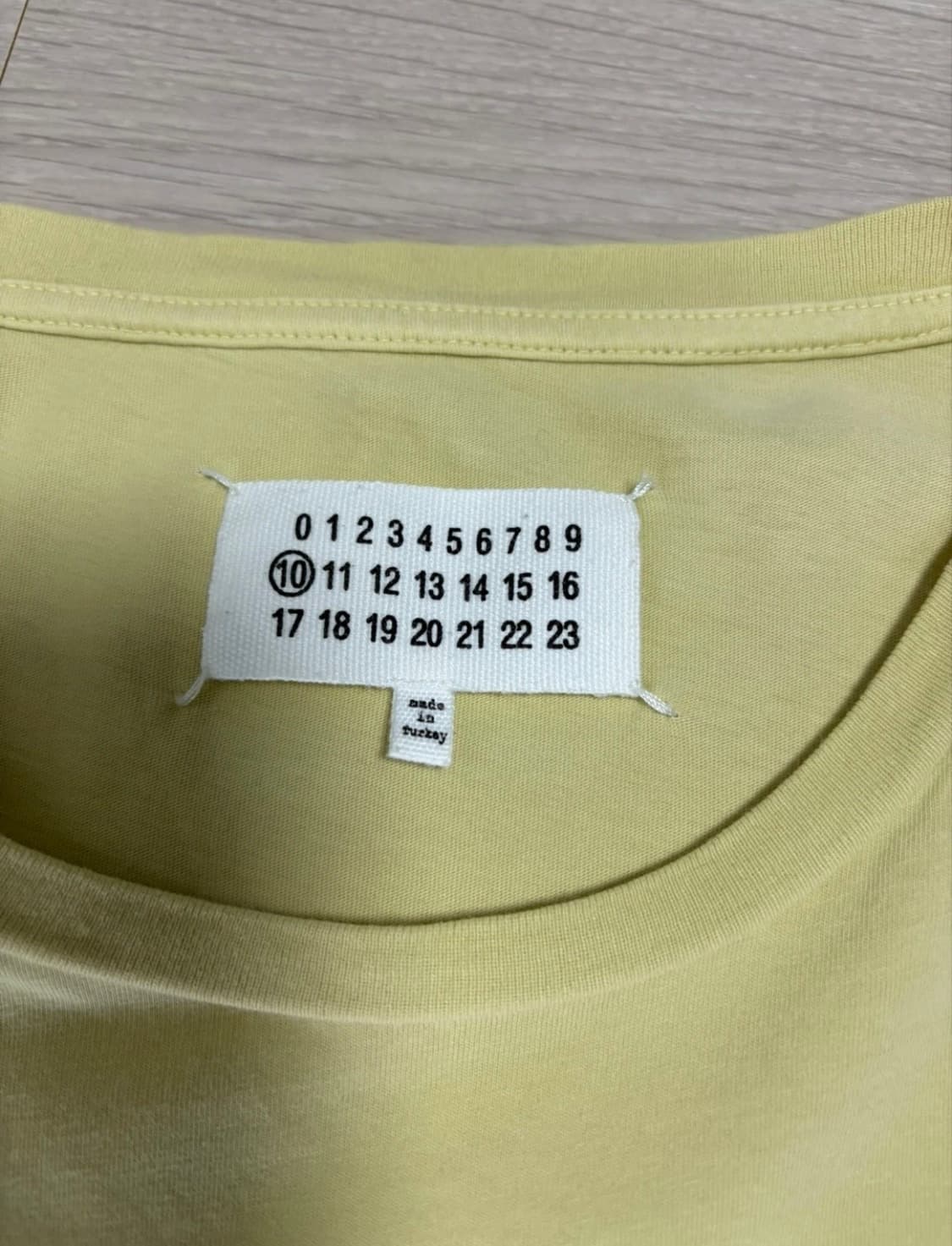 [48(M)] 마르지엘라 백 스티치 반팔 티셔츠 상품이미지3