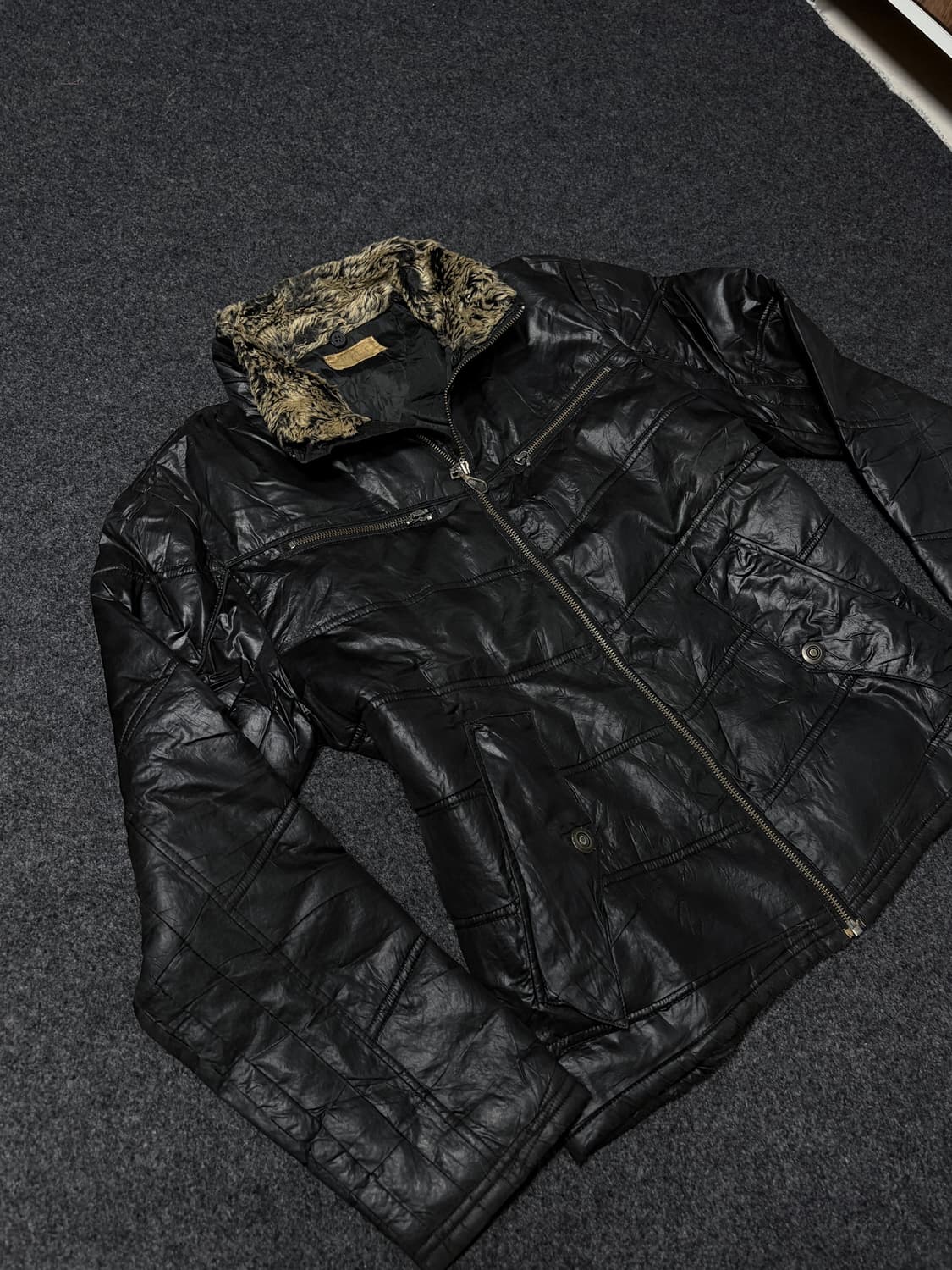 Vintage 00's Y2K-Punk V-kei Fur jacket 상품이미지2