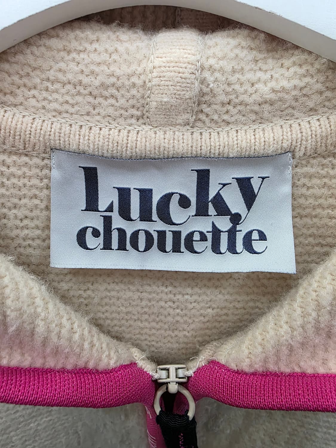 럭키슈에뜨 여성 니트후드 집업 상품이미지3