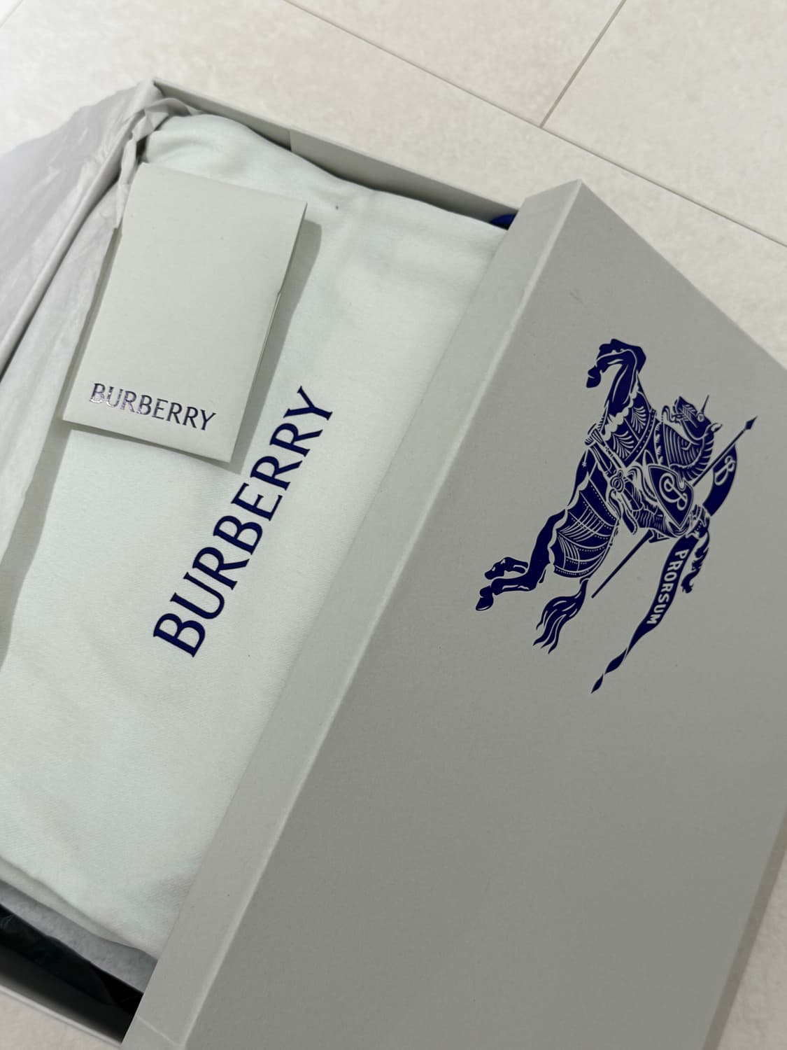 버버리 Burberry EKD Slab Leather Slides 상품이미지8