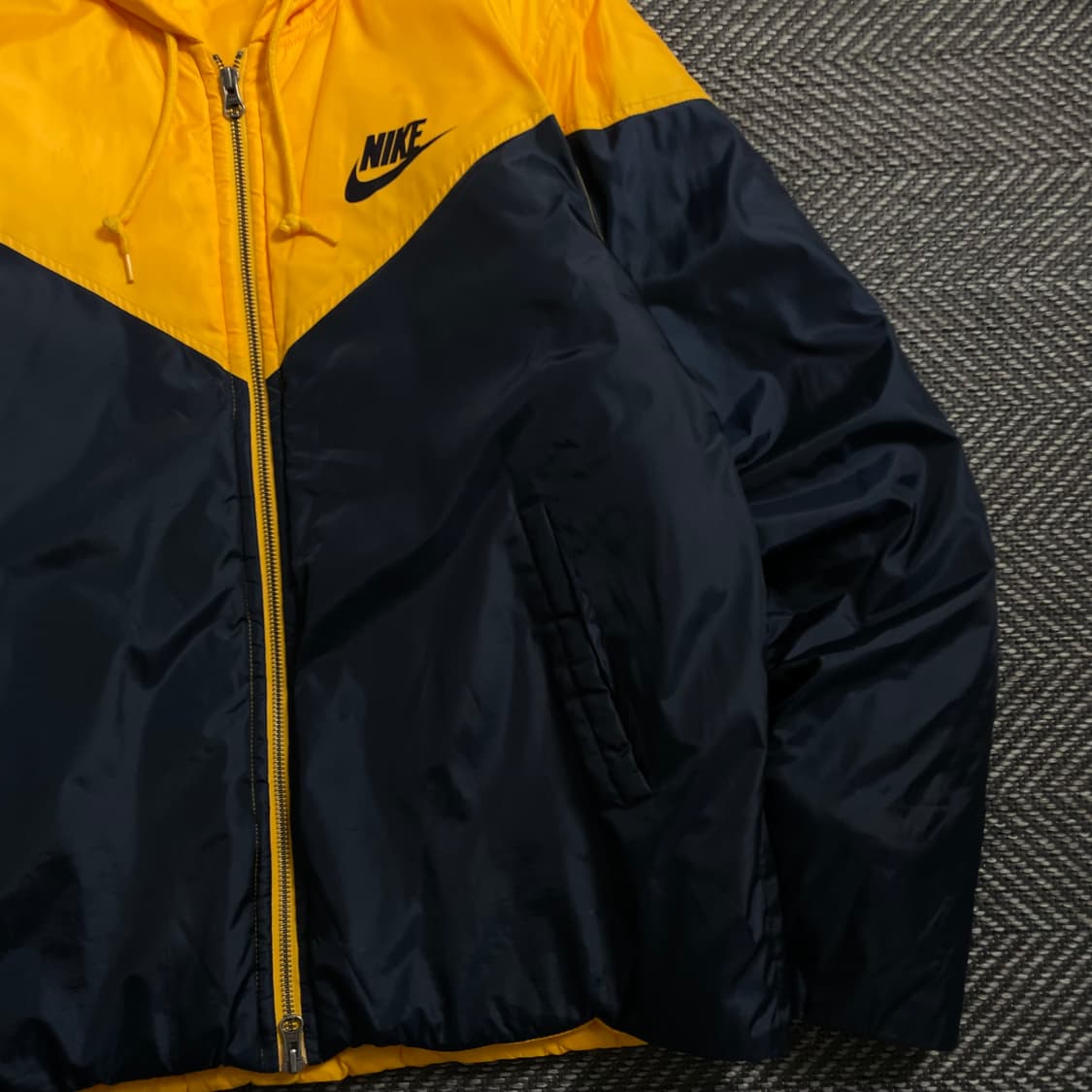 나이키 윈드러너 올드스쿨 러닝 점퍼 자켓o 4073 상품이미지2