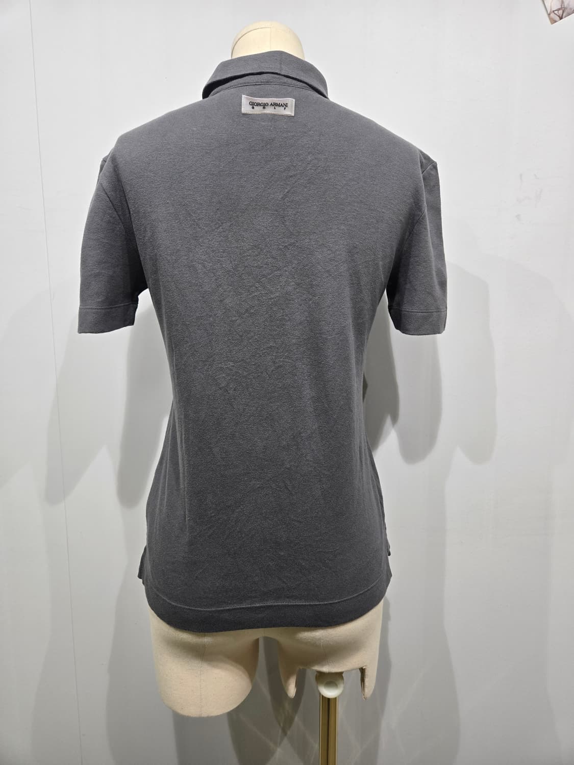 조르지오 아르마니 그레이 반팔 폴로티 상품이미지2