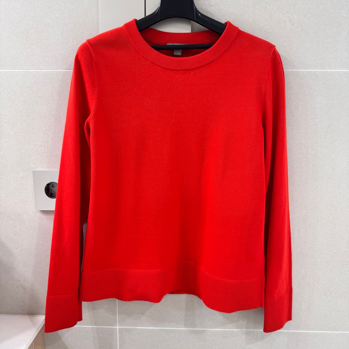 코스 여성 라운드니트 상품이미지1