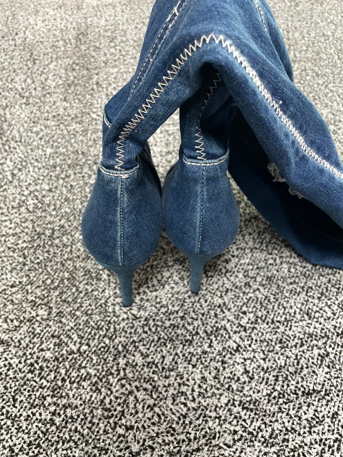 빈티지9. Balmain 발망 데미지 데님 레이스업 힐 롱 부츠 상품이미지4