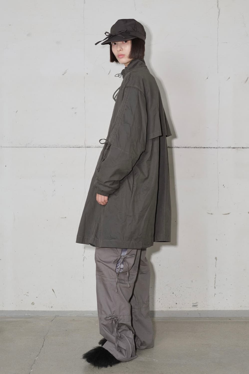 타입서비스 Pleated fleece long jumper 차콜 상품이미지3