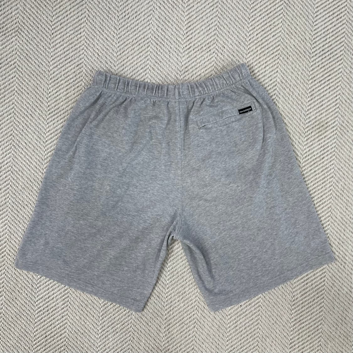 뉴발란스 그레이 트레이닝 반바지 XL 35.43인치 상품이미지2