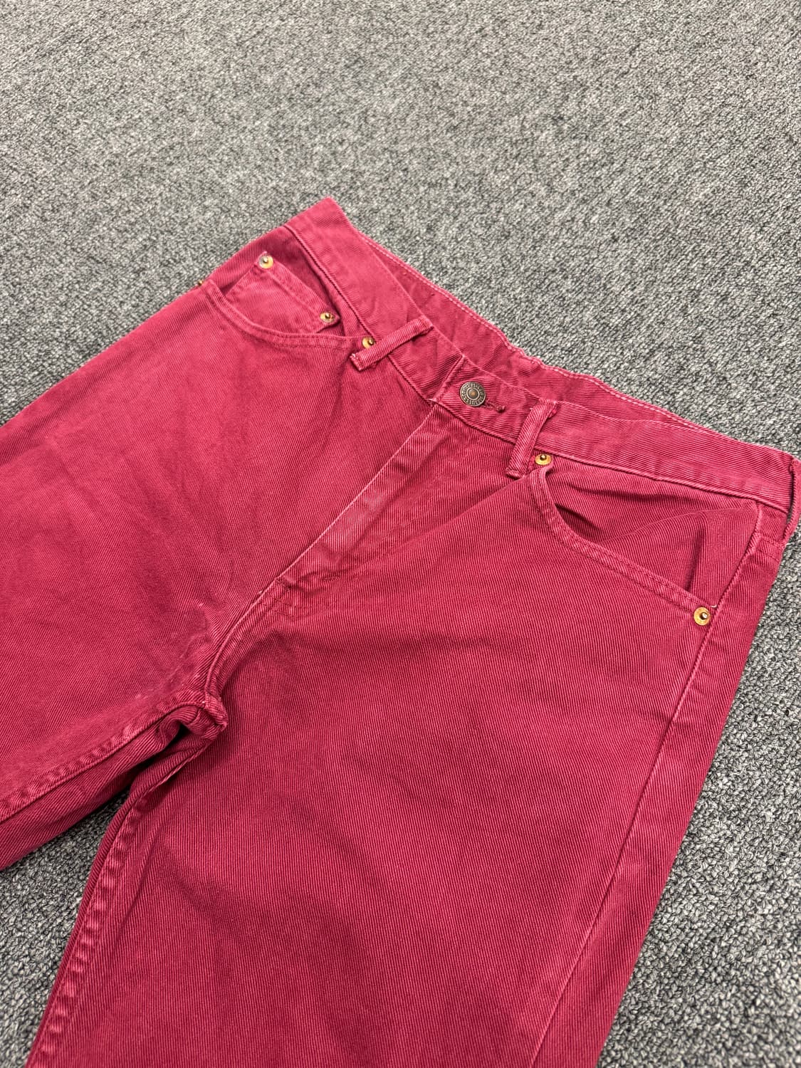 리바이스517 여성 부츠컷 화이트탭 버건디 데님팬츠 상품이미지2