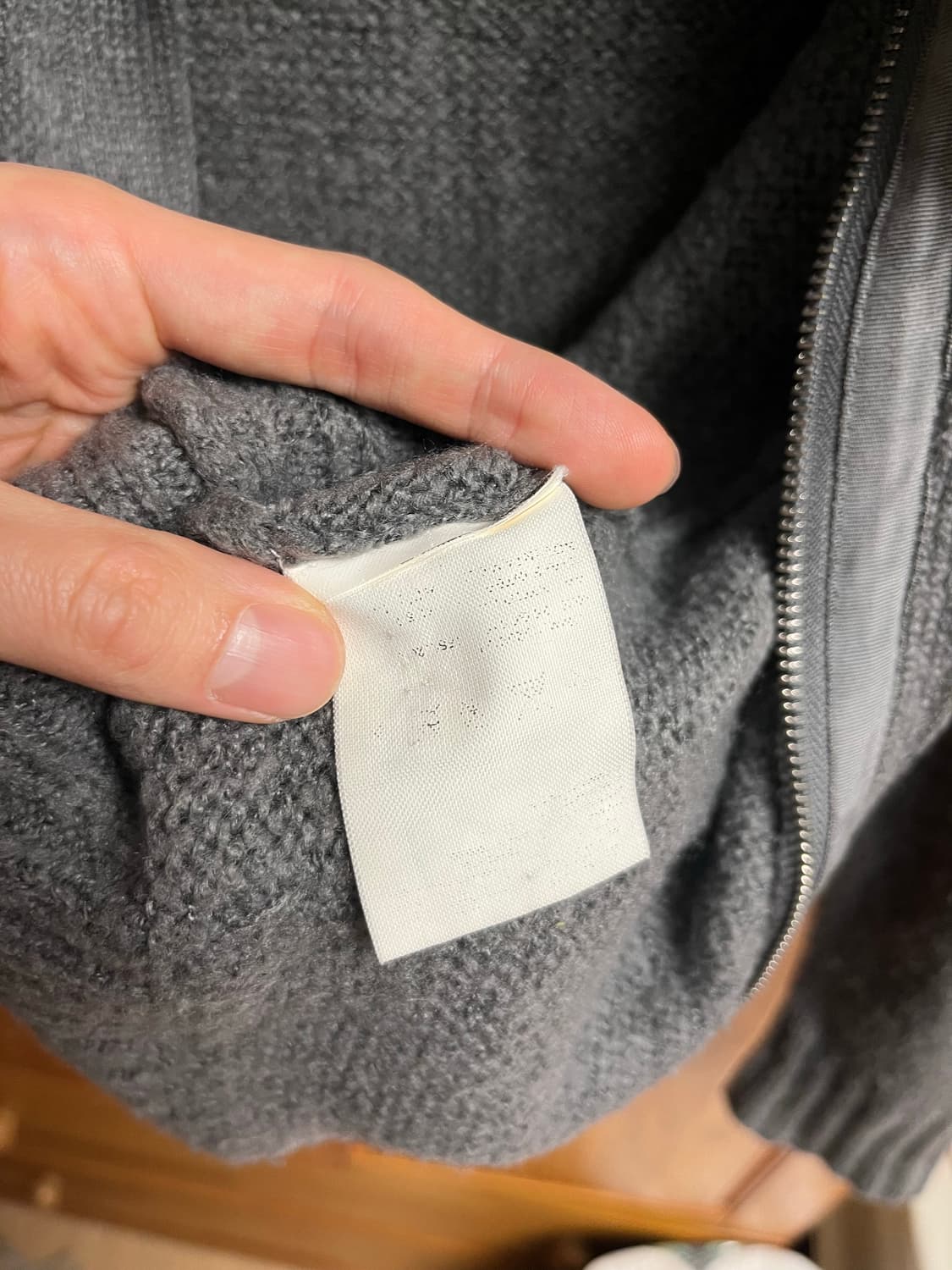 비비안웨스트우드 니트 집업 상품이미지4