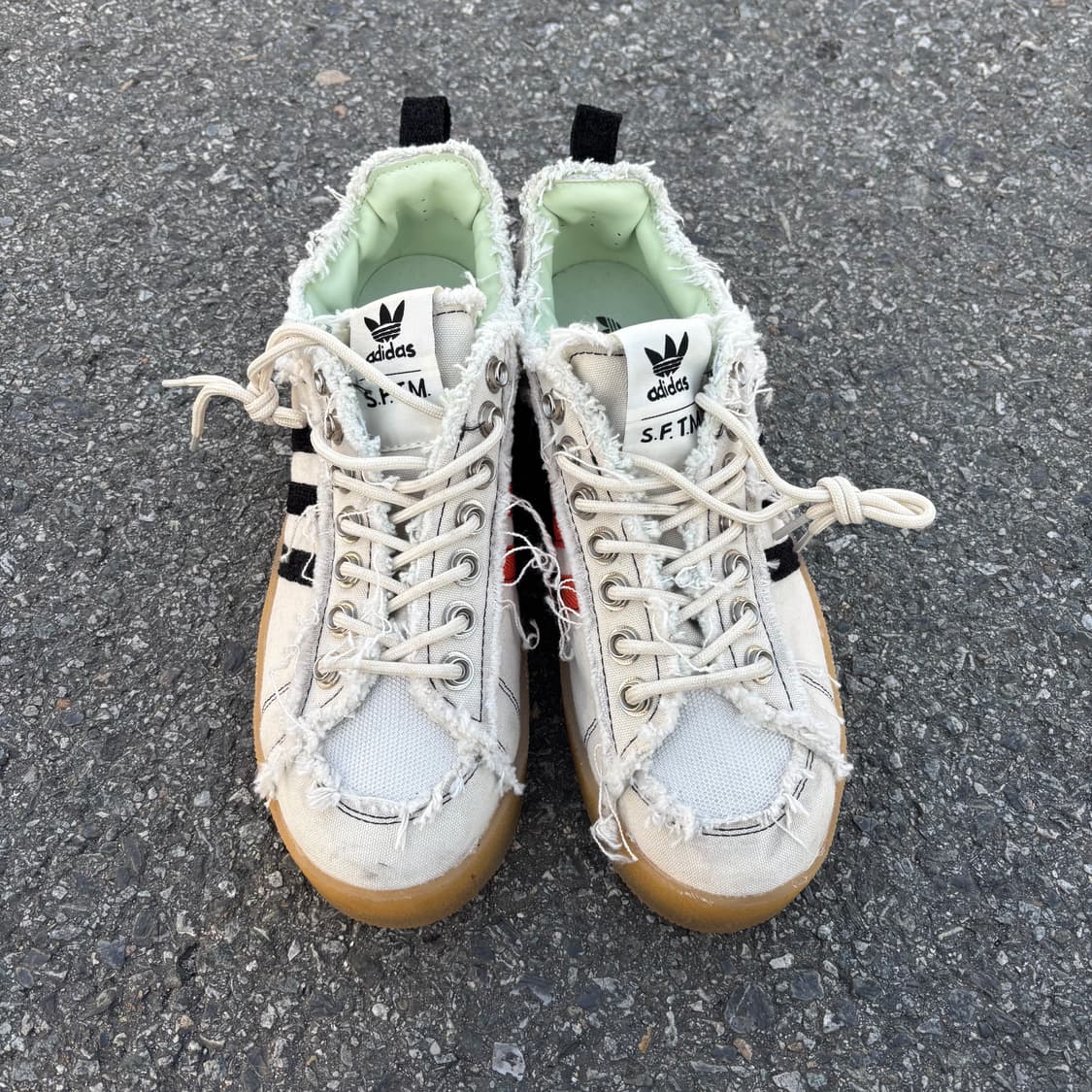 아디다스 X 송 포 더 뮤트 80s 270 상품이미지3