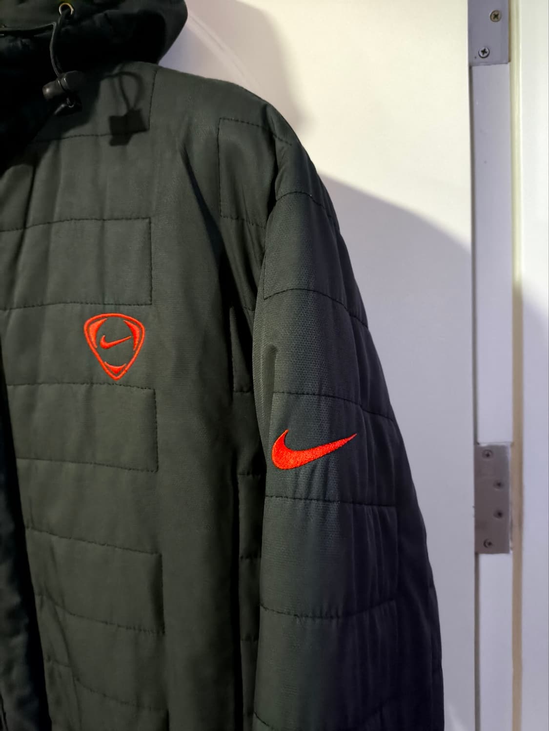 105 나이키 누빔 경량패딩 상품이미지4