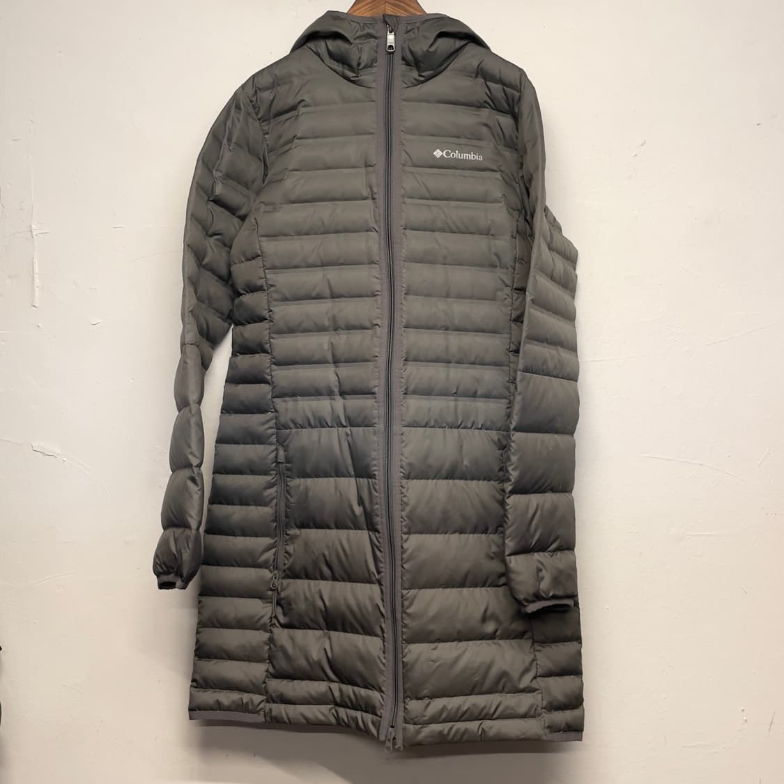 컬럼비아 (우먼) 그레이 650필 경량 덕 다운 롱 패딩  상품이미지1