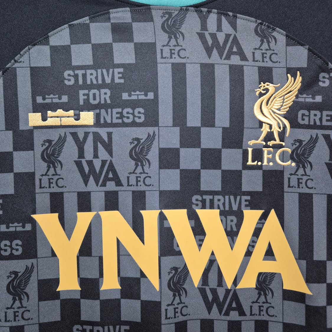 23/24 리버풀 르브론 스페셜 M (콜라보) 상품이미지2