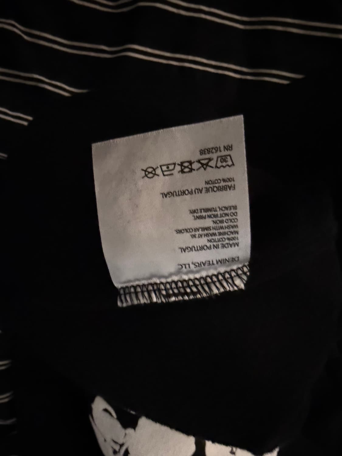 데님티어스 블랙 후드티 상품이미지4