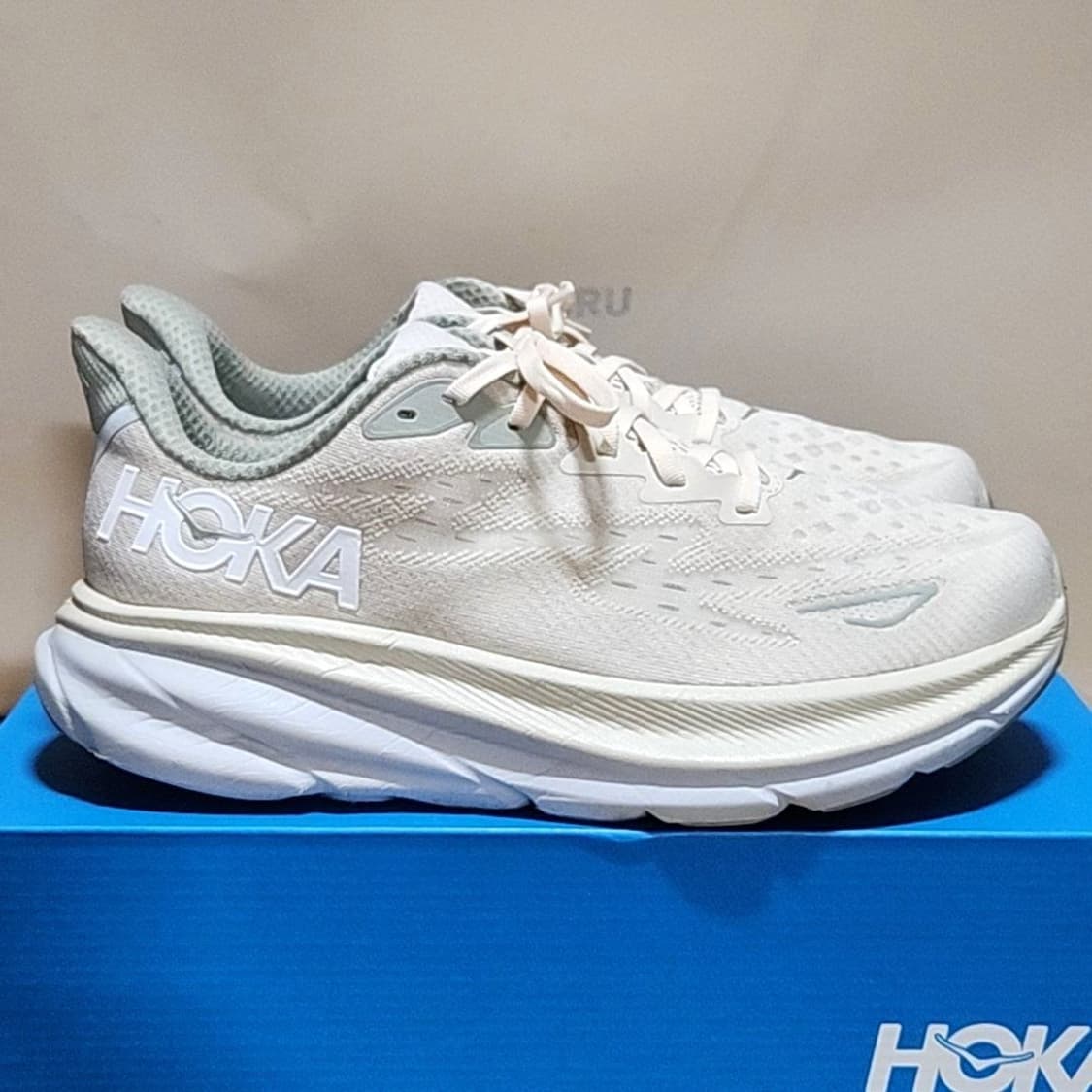 호카 270 클리프톤9 와이드 오트밀크 발리 상품이미지3