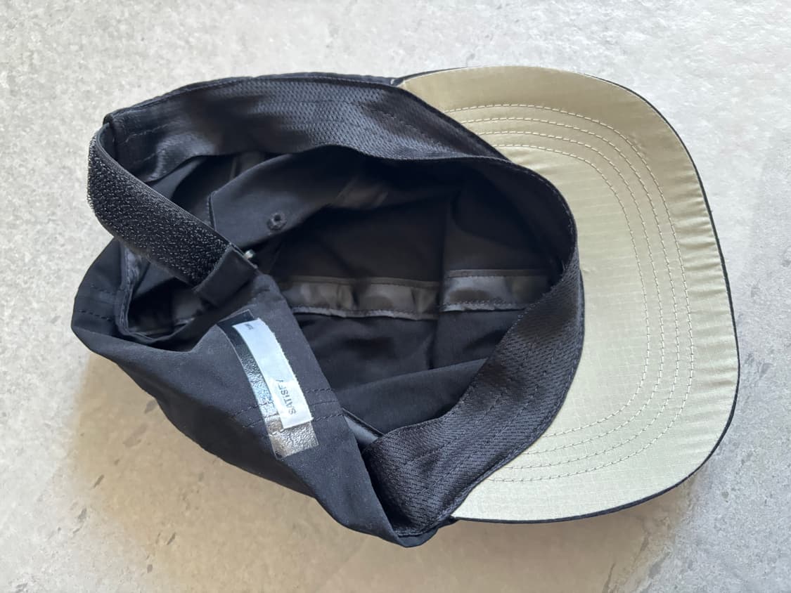 satisfy 새티스파이 피스쉘 러닝 캡 블랙 상품이미지3