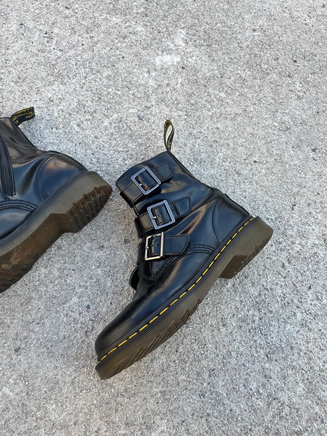 Dr.Martens 레더 스트랩 부츠 상품이미지2