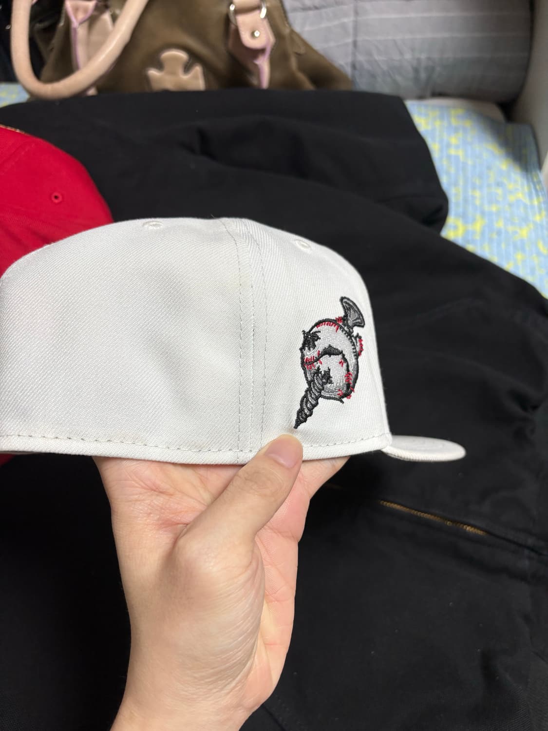 슈프림 뉴에라 59fifty 상품이미지3