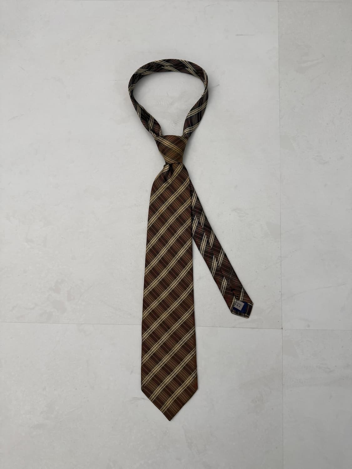 브라운 체크 넥타이 상품이미지1