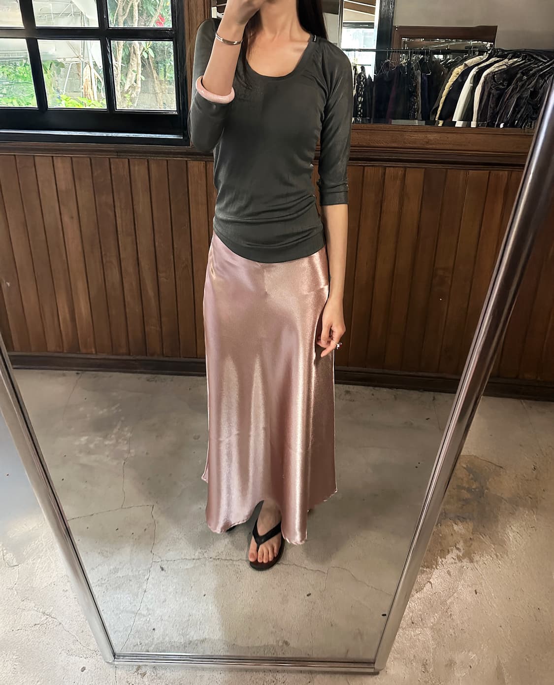 pink satin skirt 상품이미지2