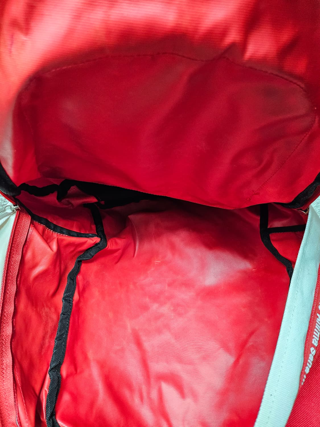 빈티지 아식스(Asics)의 레드 컬러 백팩 상품이미지7