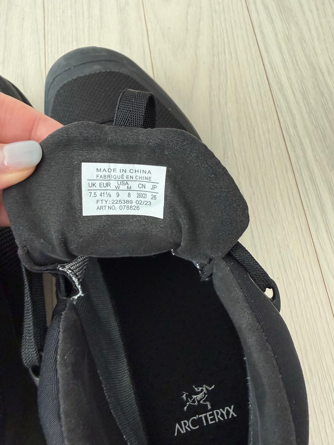 아크테릭스 에어레어스 미드 고어텍스 260 상품이미지3