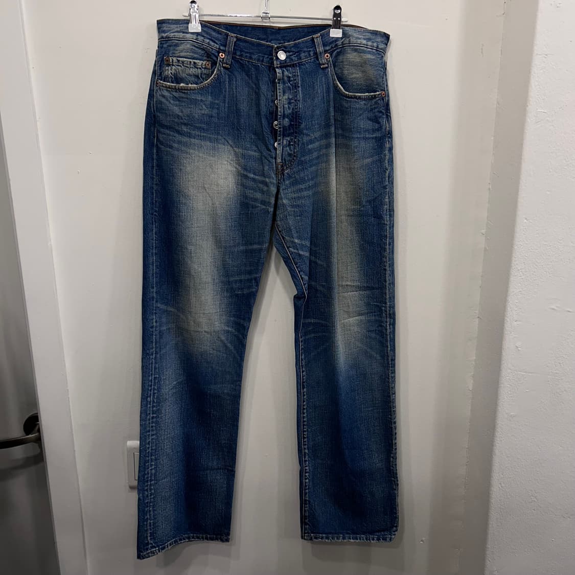 리바이스 501 페이퍼택 레귤러핏 데님팬츠 상품이미지2