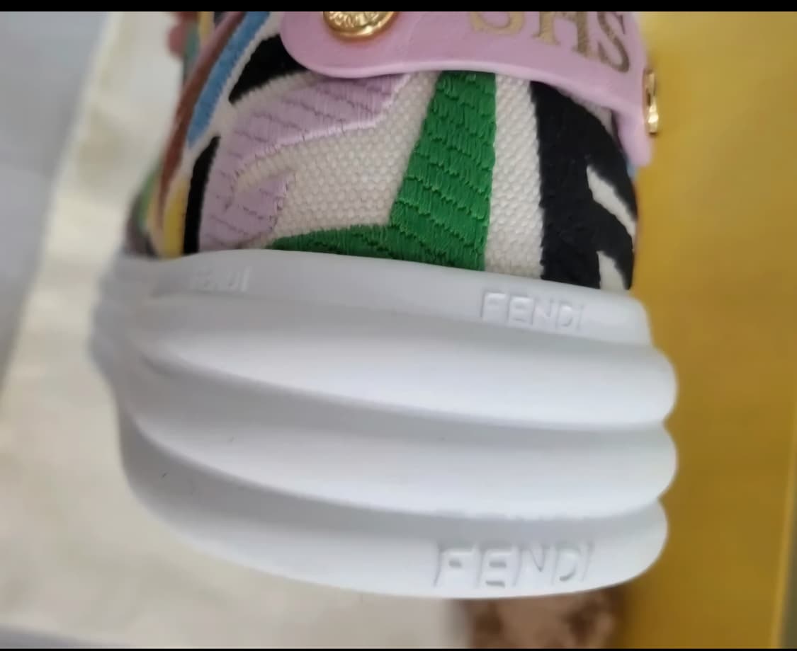 (정품) 펜디(Fendi)의 FF 버티고 슬립온 스니커즈 225-230 상품이미지5