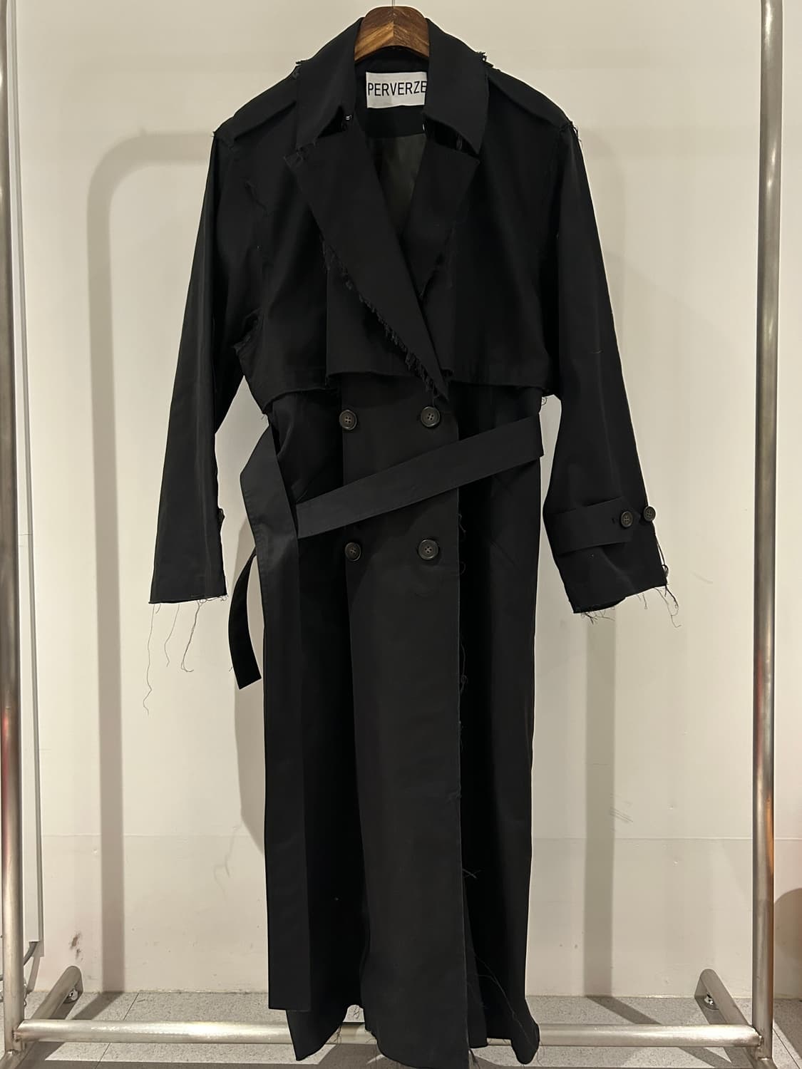 Perverze Unfinished Belted Coat 상품이미지1