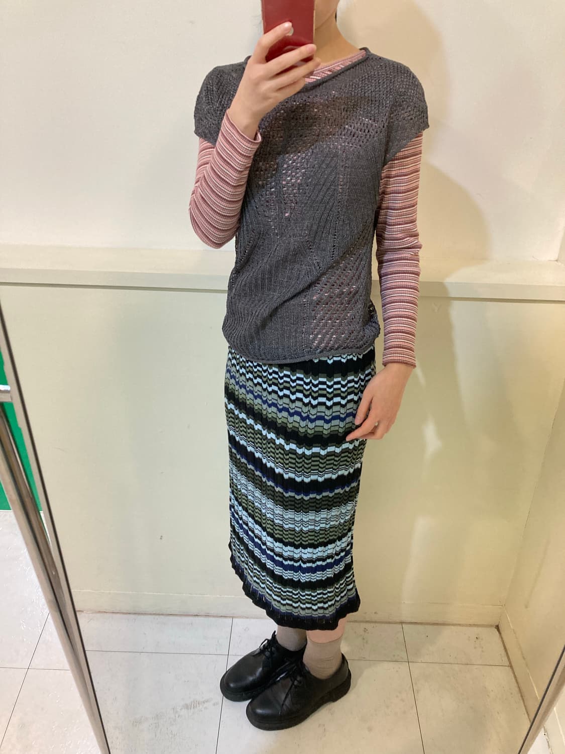 그레이 패턴 넥 포인트 레이어드 베스트 상품이미지10