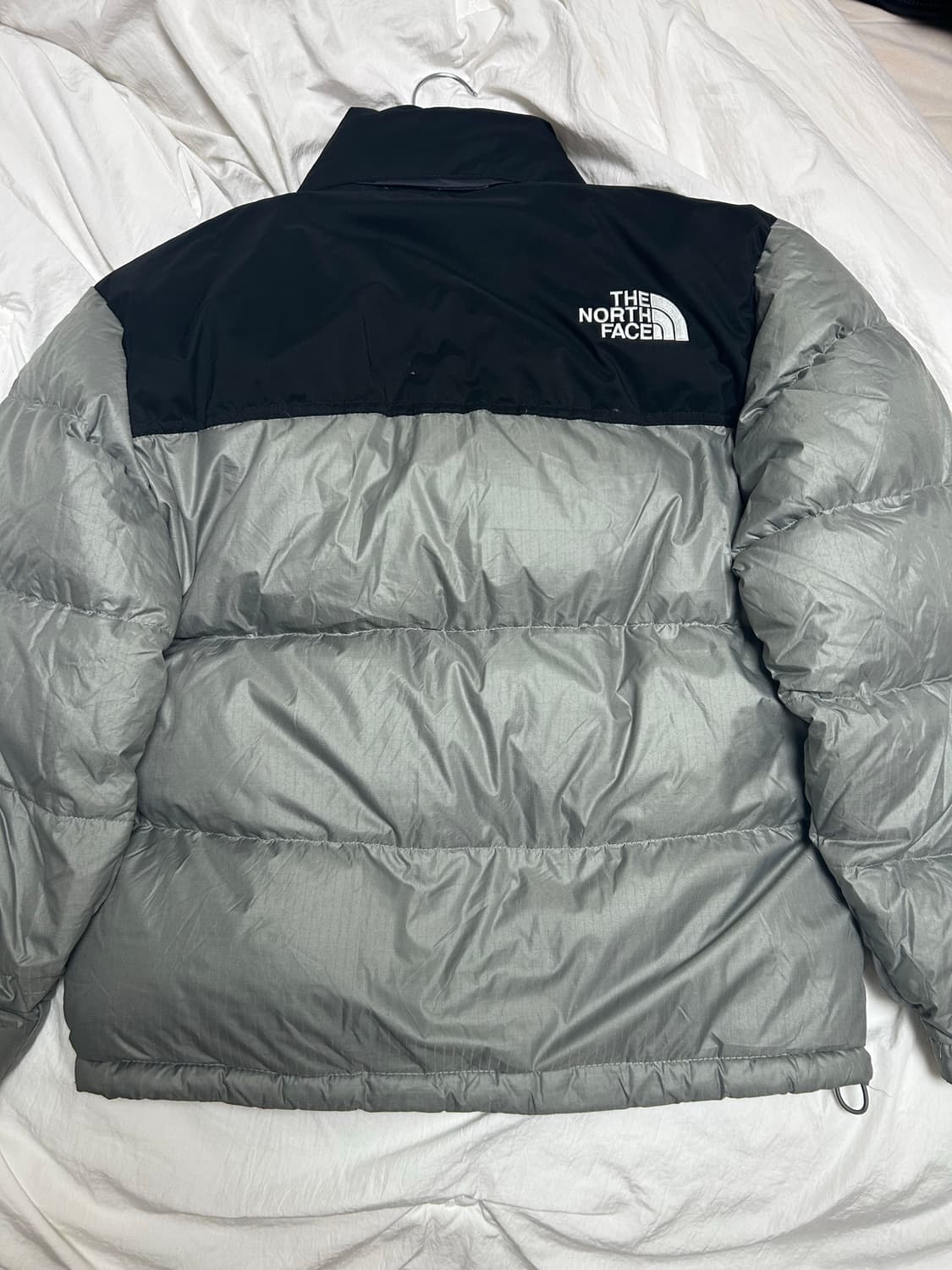 노스페이스 노벨티 눕시 다운 자켓 아보카도 상품이미지4