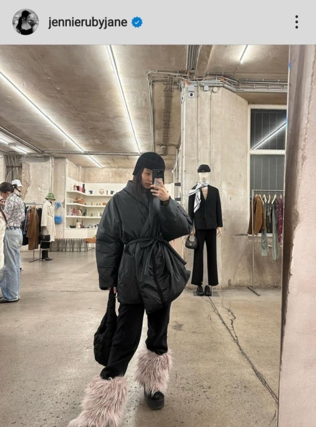 아모멘토 Duvet 숄 푸퍼 상품이미지6