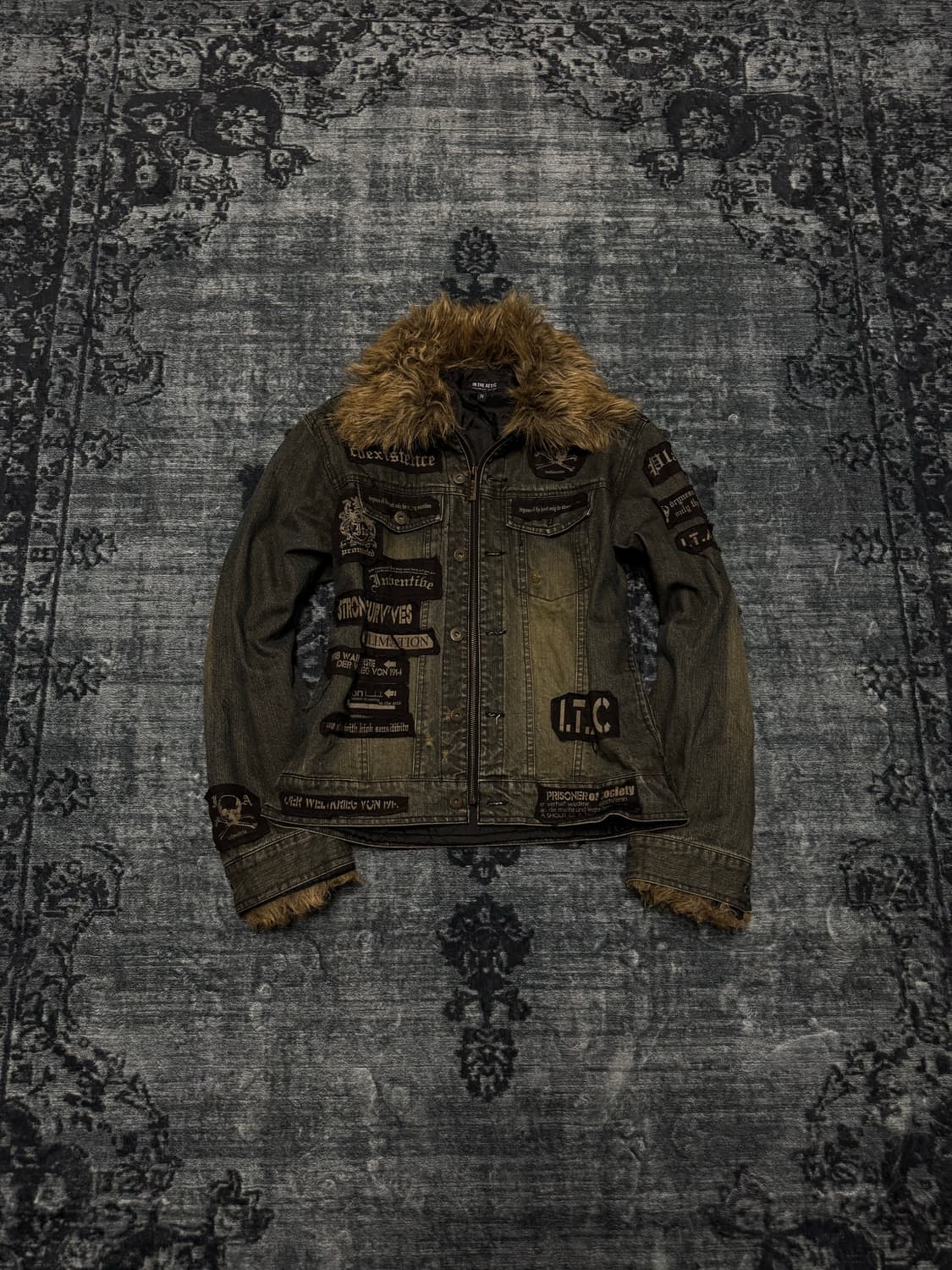 In the attic 00s patch trimming fur deni 상품이미지1