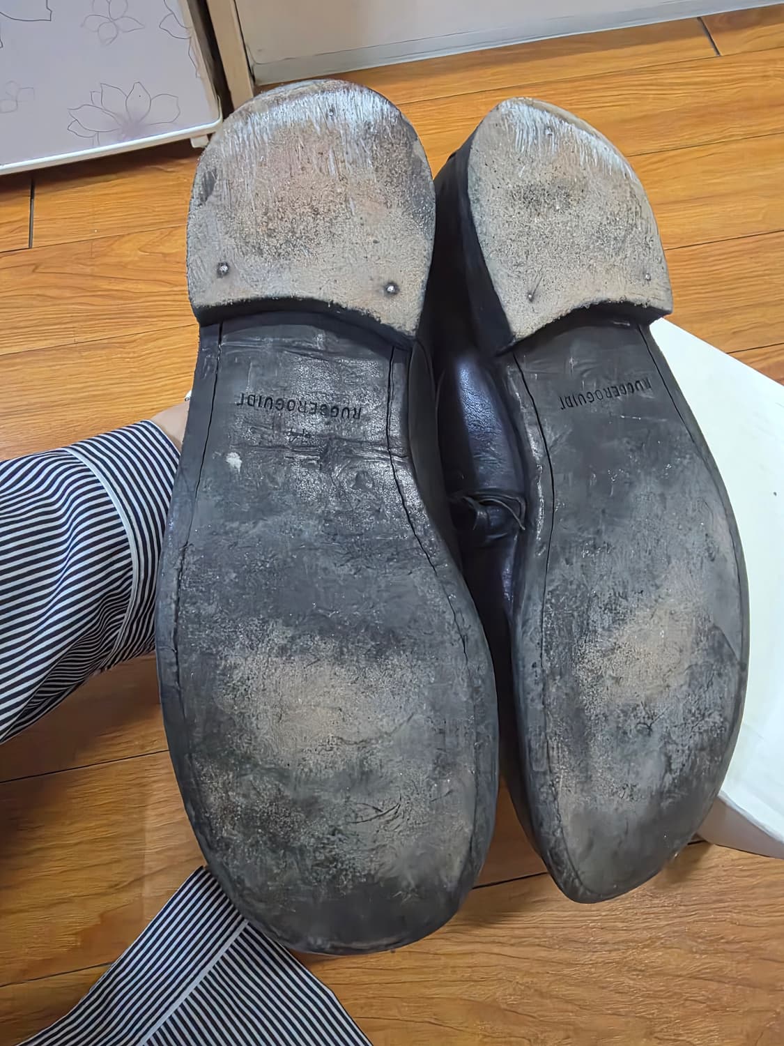 구이디 992X 44사이즈 택보유 풀박스 판매 상품이미지5