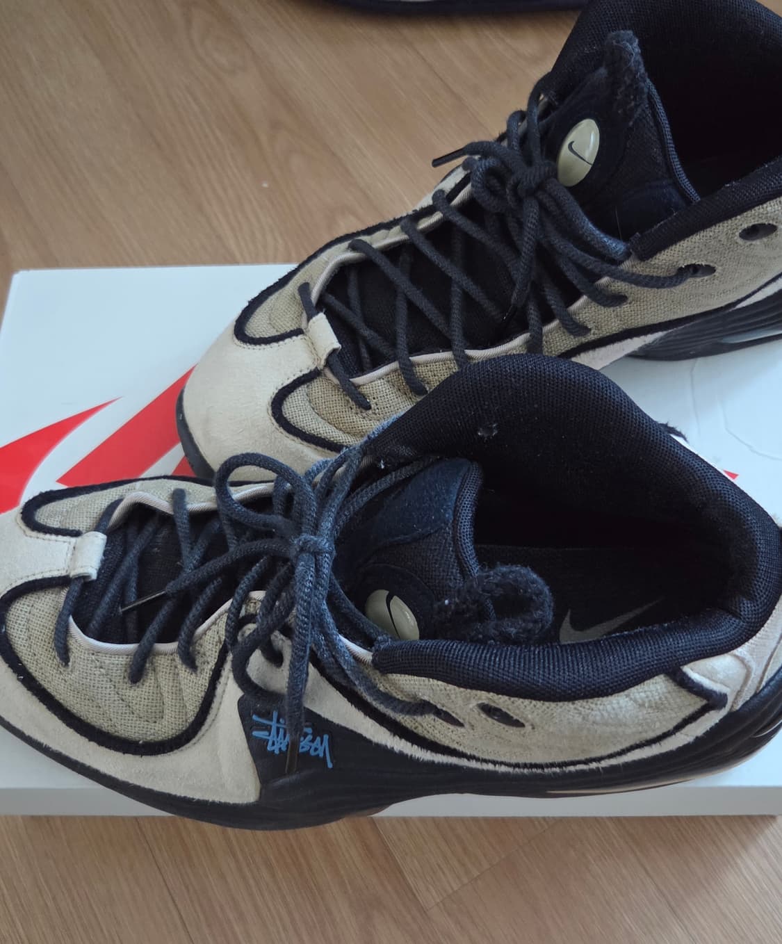 나이키 x 스투시 에어 페니 2 라탄 앤 라임스톤 상품이미지1