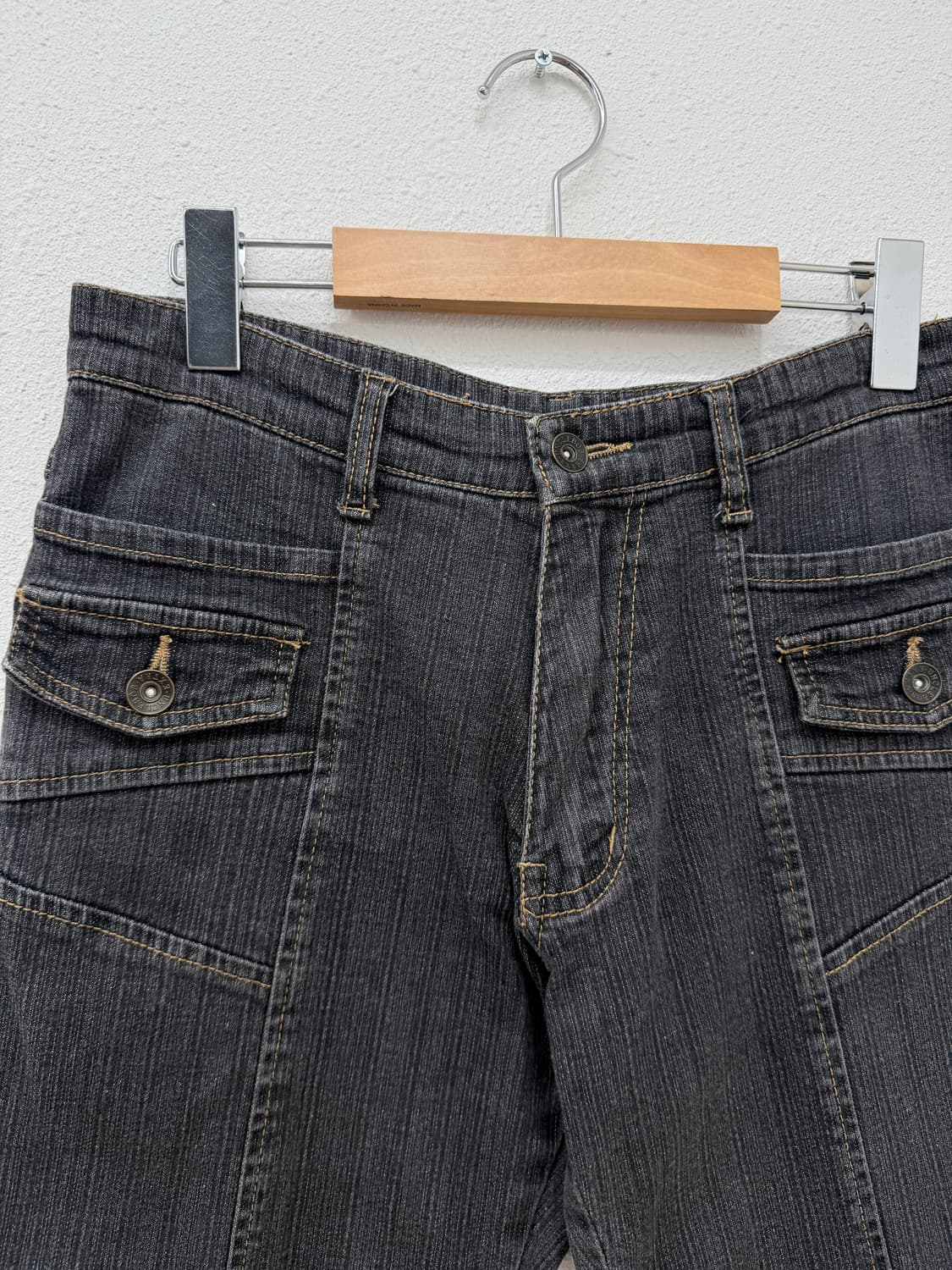 빈티지 블랙 포켓 디테일 카프리 팬츠 상품이미지3