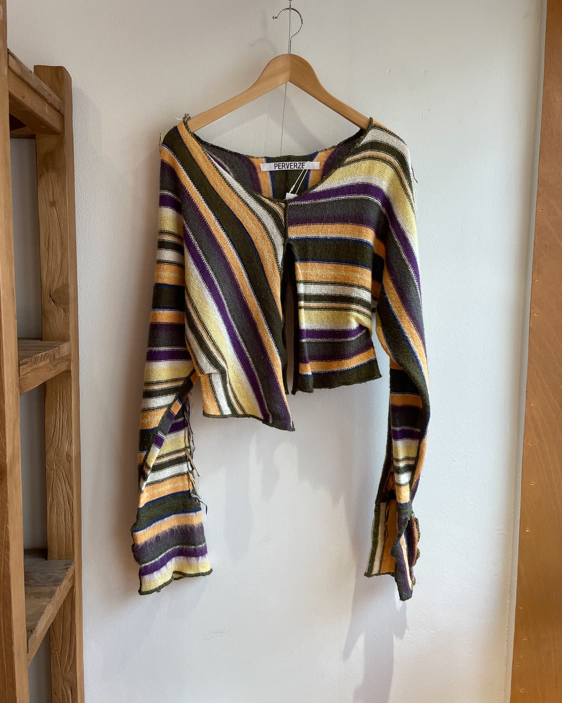 퍼버즈 멀티 컬러 니트 쉐이터 상품이미지2