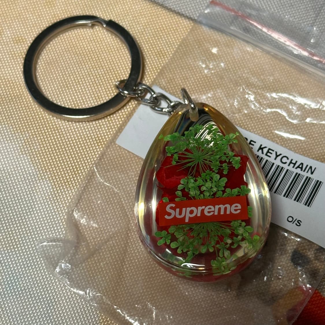 슈프림 아크릴 로즈 키체인 15SS 상품이미지3