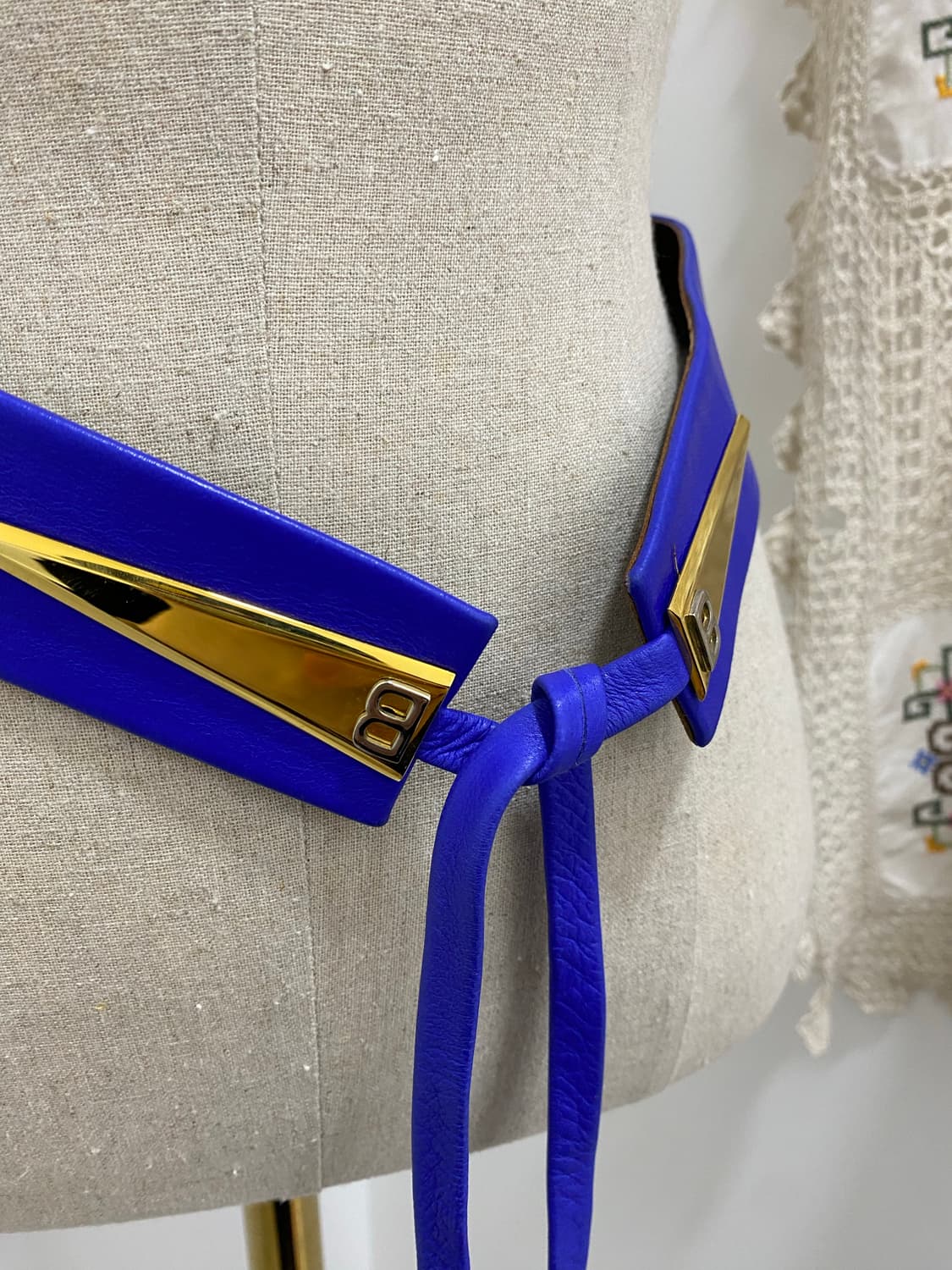 BALLY 블루 숄 벨트 상품이미지4