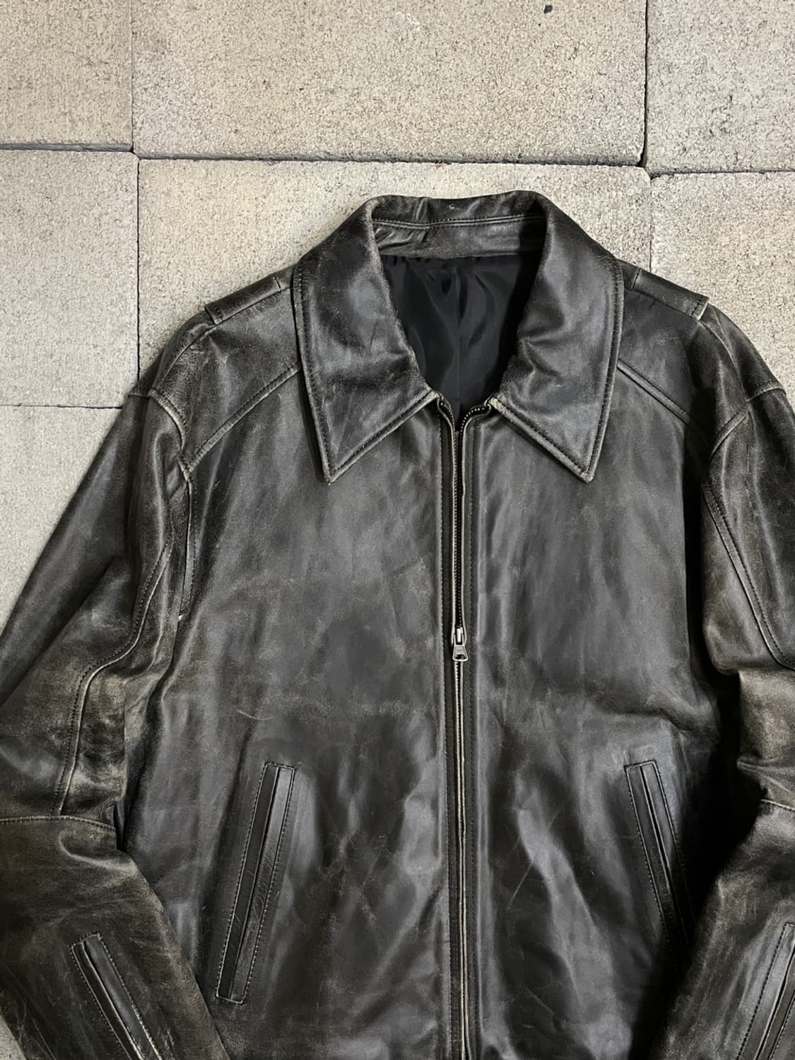 쿠어 내추럴 필링 풀업 가죽 자켓  상품이미지2