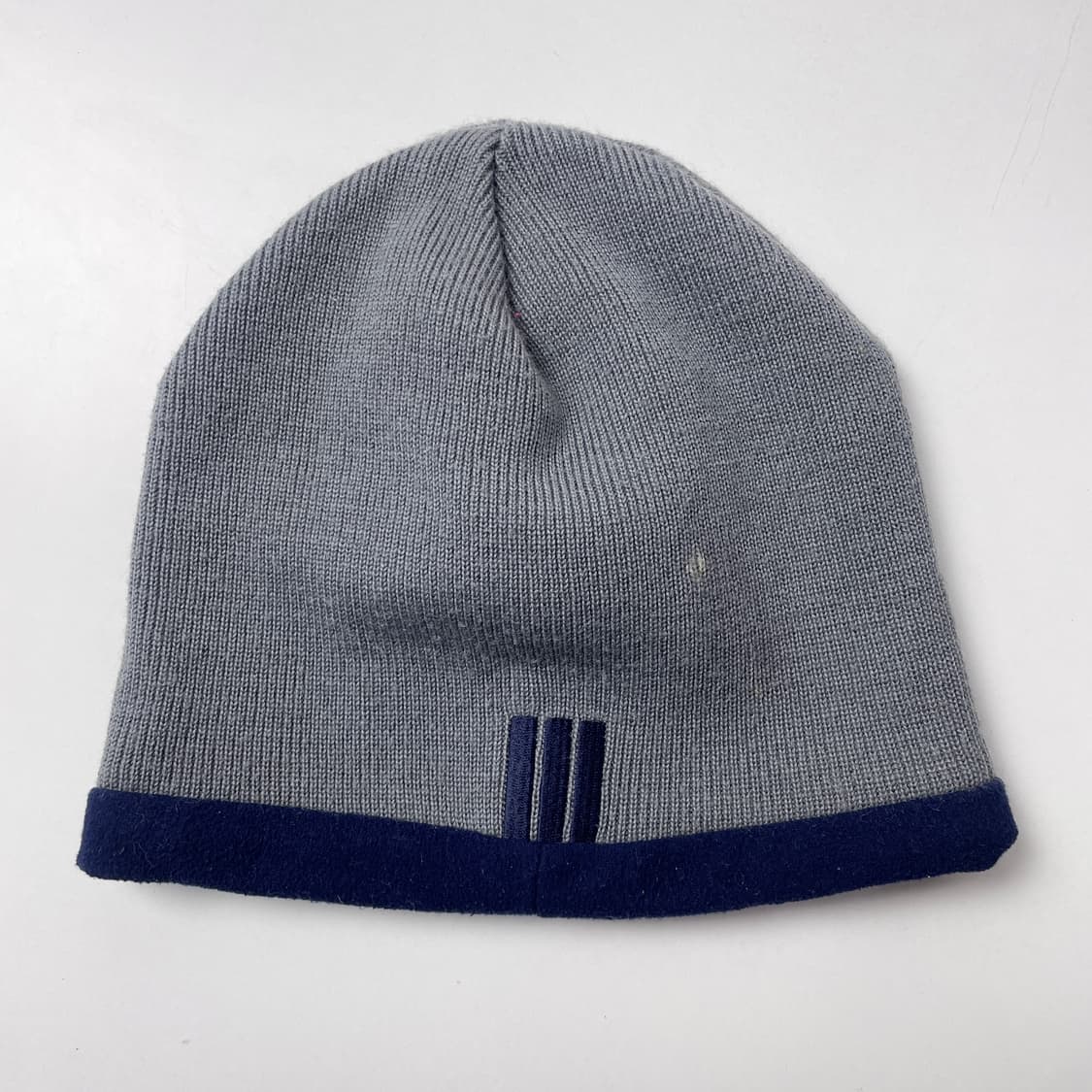 [중고] 아디다스 올드스쿨 회색/네이비 비니 모자 상품이미지3