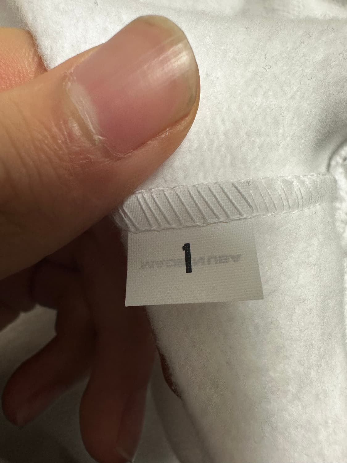 이지 x 고샤 루브친스키 블랭크 HD-01 후드 화이트 상품이미지2