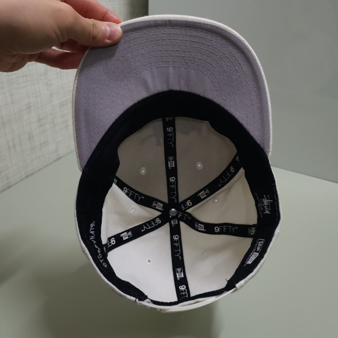 스투시 X 뉴에라 9FIFTY 스냅백 크림 화이트 OS 상품이미지4