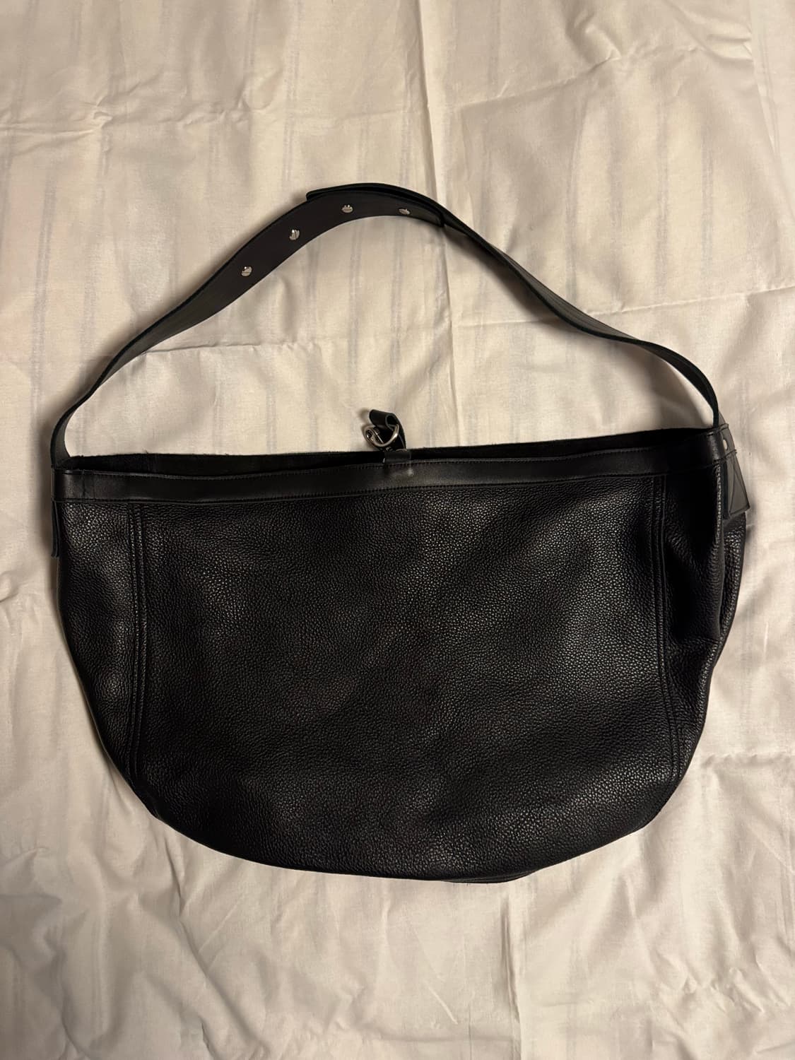 이얼즈어고 레더 뉴스페이퍼 보이 백 상품이미지2