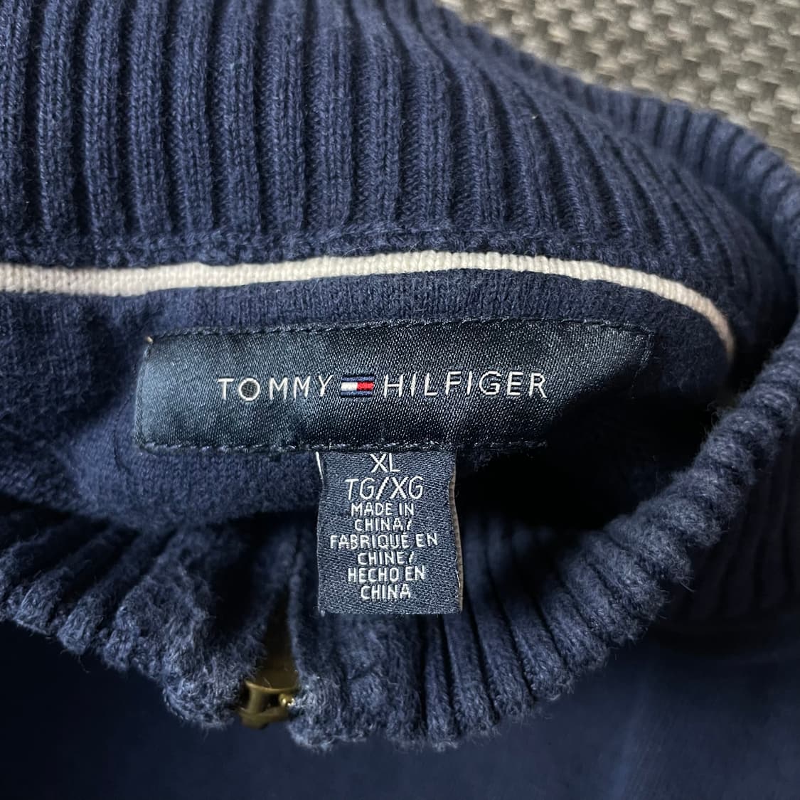 타미힐피거 네이비 반집업 긴팔 니트 XL 상품이미지5